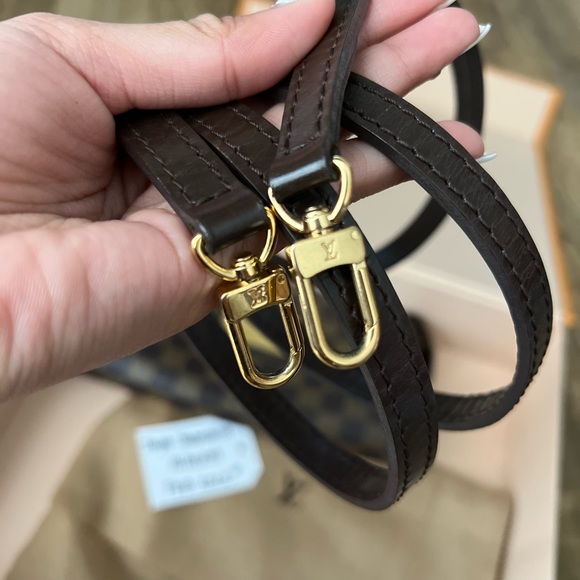 ❌SOLD❌✨AUTHENTIC Eva Clutch in Damier Ebene✨ - Picture 12 of 13